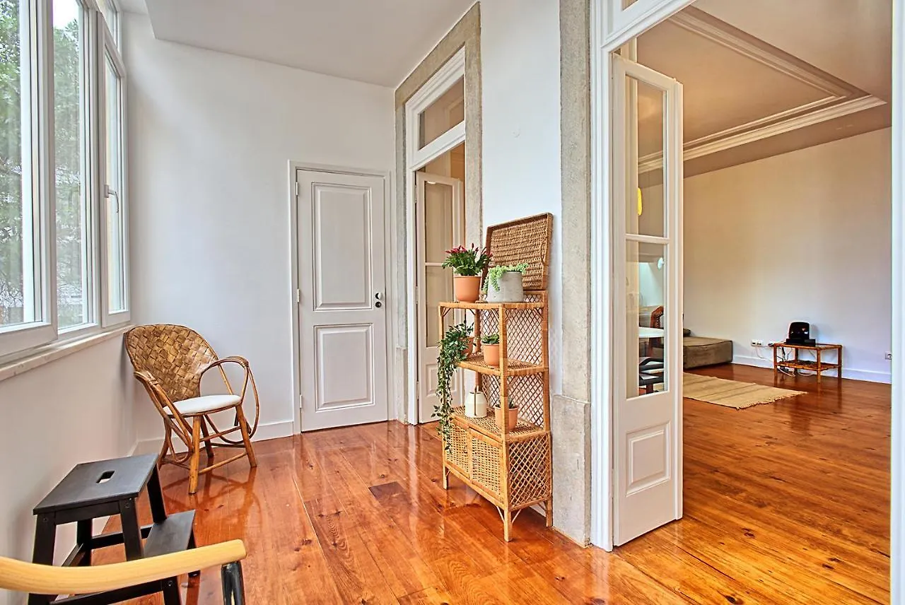 Bernardim Ribeiro Apartment Lisboa 0*,