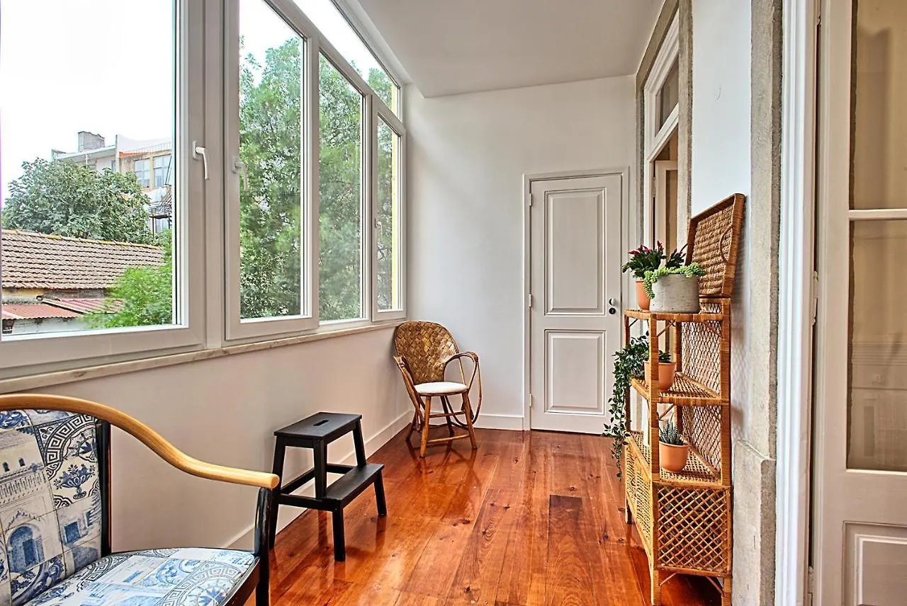 Lisboa Bernardim Ribeiro Apartment 0*,  البرتغال